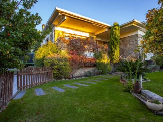 Chalet en venta en Cerro Alarcón, Valdemorillo