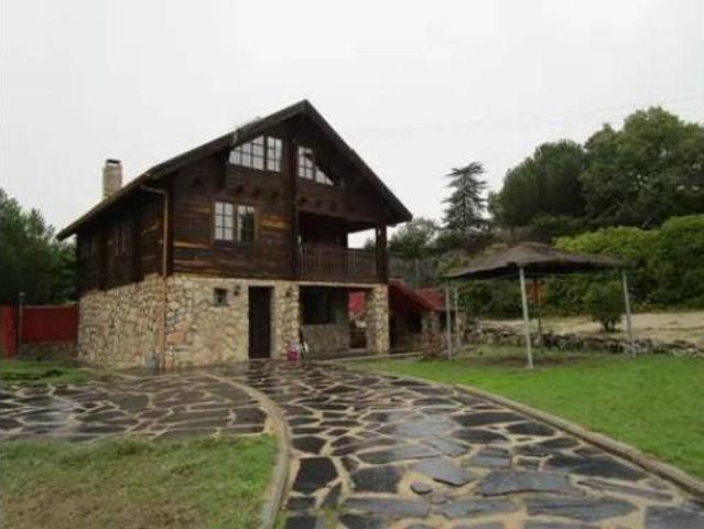 Chalet en venta en Pino Alto, Valdemorillo
