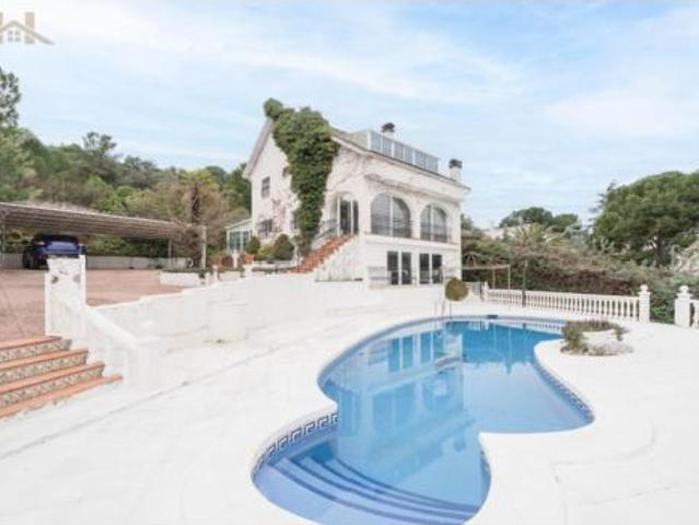 Chalet en venta en Navarredonda, Valdemorillo