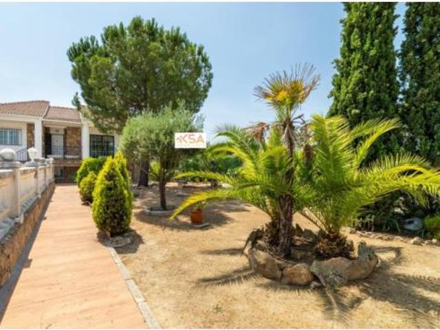 Chalet en venta en Cerro Alarcón, Valdemorillo