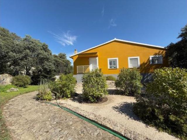 Villa en venta en Valdemorillo, La Pizarrera