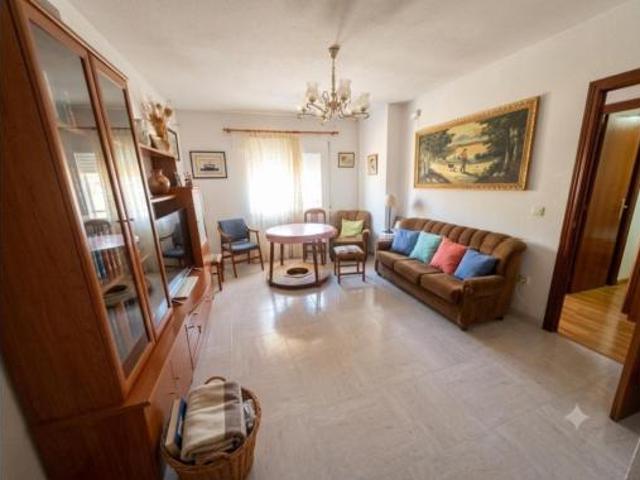 Chalet en venta en Valdeobispo, Cáceres