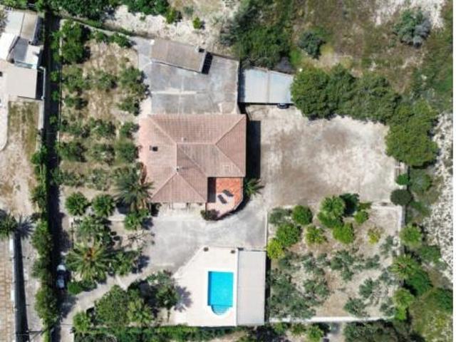 Chalet en venta en Valdeolea, Cantabria