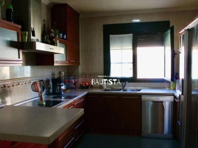 Villa en venta en Valdepeñas