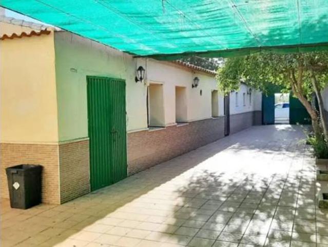 Chalet en venta en Baños del Peral, Valdepeñas