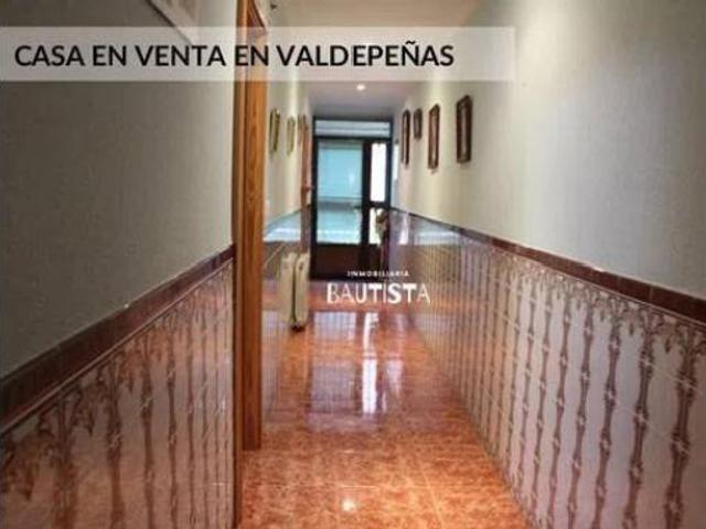 Chalet en venta en Valdepeñas, Castilla-La Mancha