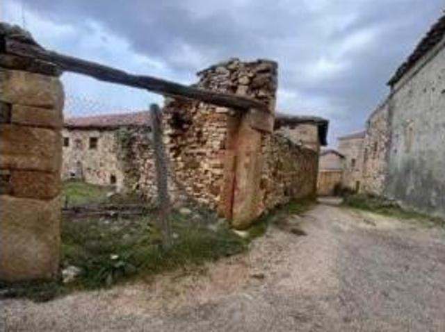 Chalet en venta en Valderredible, Cantabria