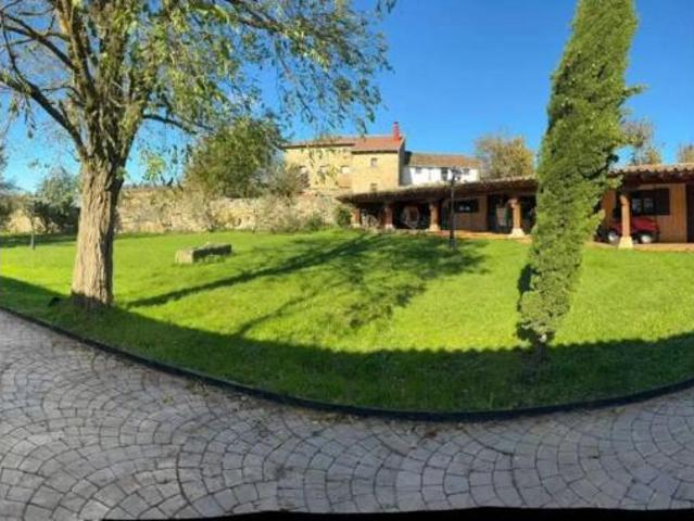 Chalet en venta en Polientes, Valderredible