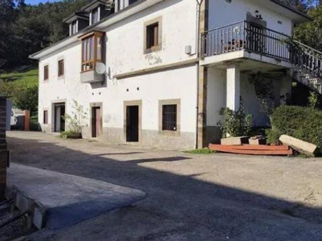 Chalet en venta en Muñás de Baxu, Valdés