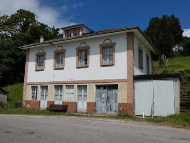 Chalet en venta en Almuña, Valdés