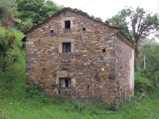 Chalet en venta en Valdés, Asturias