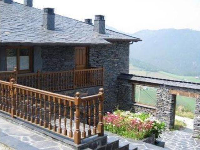 Chalet en venta en Vistalegre, Valdés