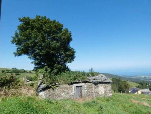 Chalet en venta en Valdés, Asturias