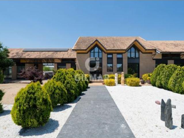Chalet en venta en Valdetorres De Jarama