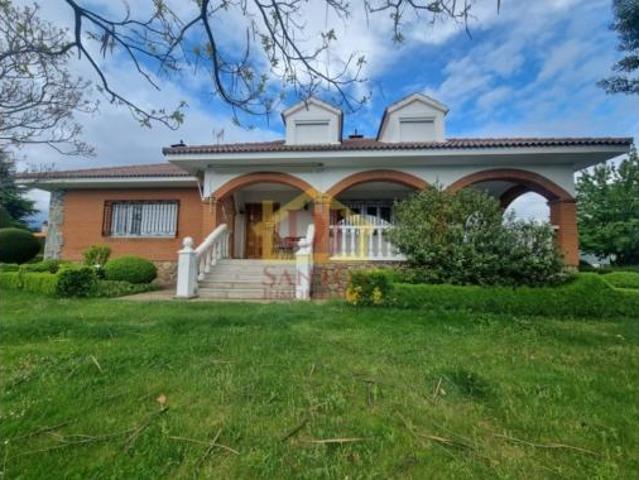 Chalet en venta en Valdunciel, Castilla y León