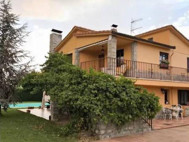 Chalet en venta en Valencia De Don Juan, Castilla y León