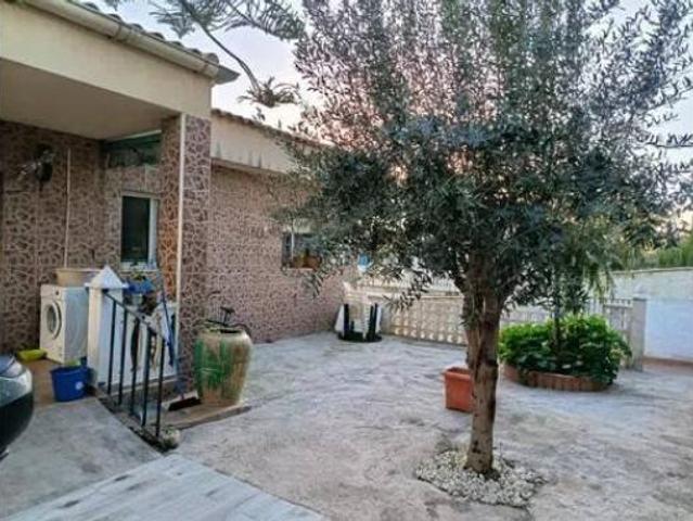 Chalet en venta en Valencia de las Torres, Badajoz
