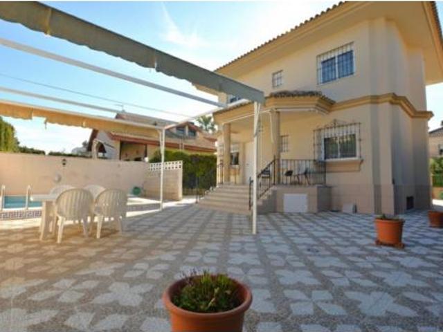 Chalet en venta en Valencina De La Concepción, Andalucía