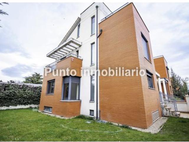 Villa en venta en Valladolid, El Cabildo