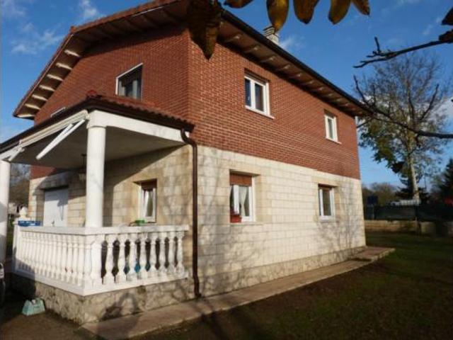 Chalet en venta en Quincoces de Yuso, Valle De Losa