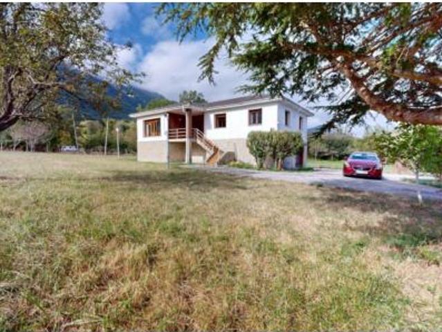 Chalet en venta en San Martín, Valle De Mena