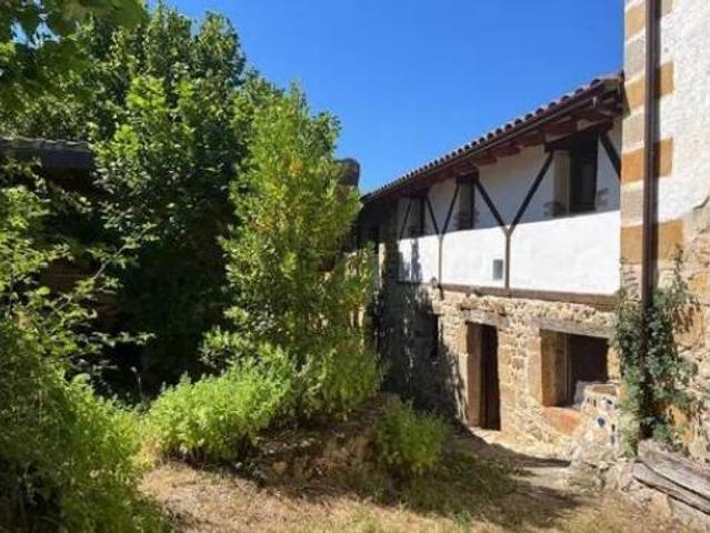 Chalet en venta en Valle De Valdebezana, Castilla y León