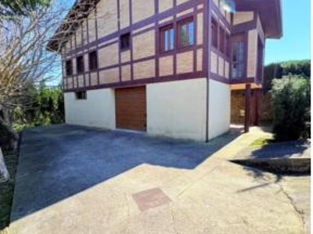 Chalet en venta en Valle De Villaverde, Cantabria