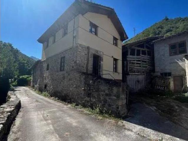 Chalet en venta en Vega De Liébana, Cantabria