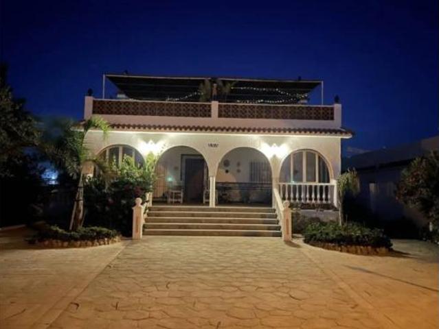 Chalet en venta en Cantarranas, La Janda