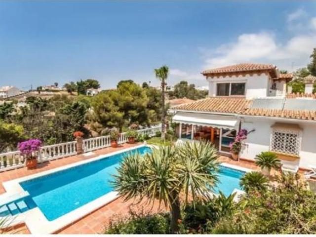 Chalet en venta en Benajarafe, La Axarquía