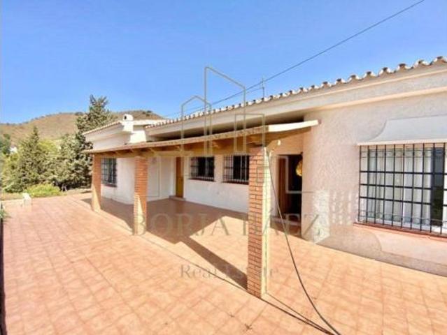 Chalet en venta en Benajarafe, La Axarquía