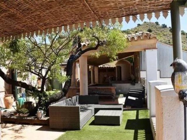 Chalet en venta en Cajiz, La Axarquía