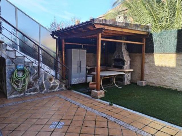 Chalet en venta en Velilla De San Antonio, Madrid