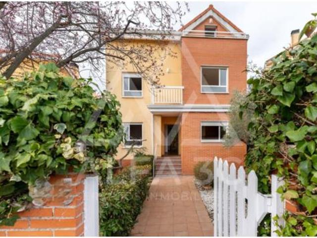 Chalet en venta en Venturada, Madrid