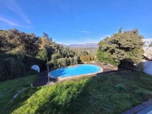 Chalet en venta en Venturada, Madrid