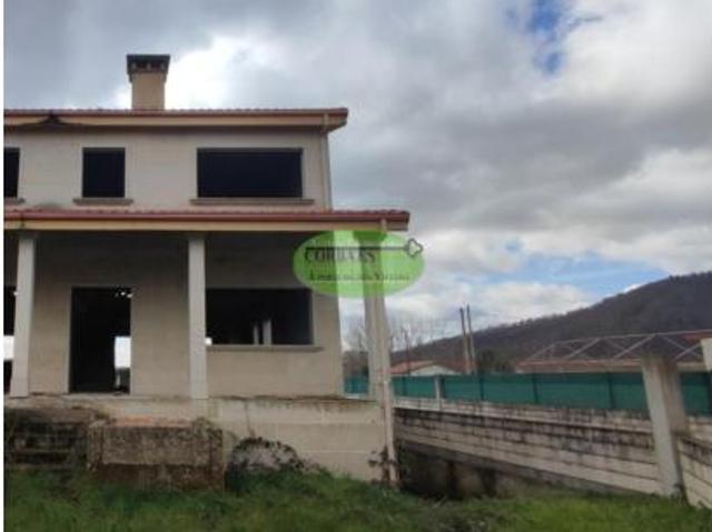 Chalet en venta en Verín, Galicia