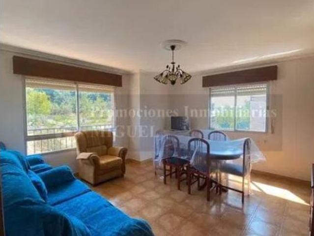 Chalet en venta en Verín