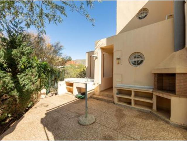 Chalet en venta en La Envía, Vícar