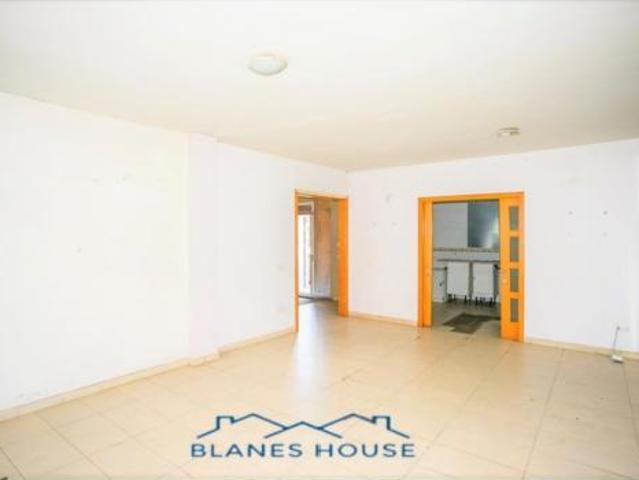 Chalet en venta en Terrafortuna, la Selva