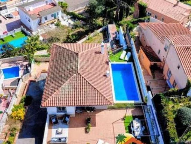 Chalet en venta en Aiguaviva Parc, la Selva