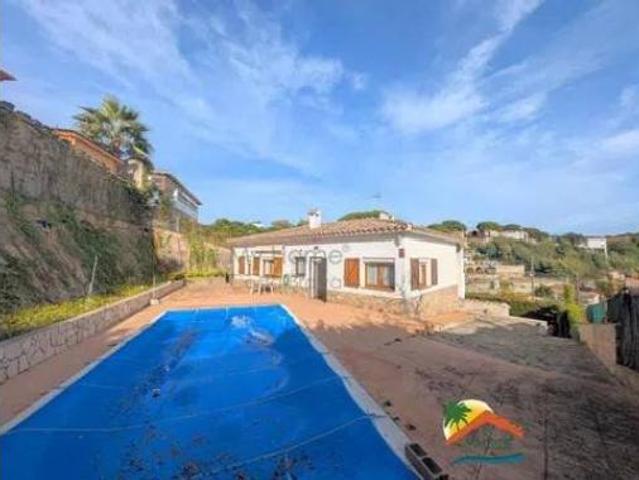 Chalet en venta en Aiguaviva Parc, la Selva