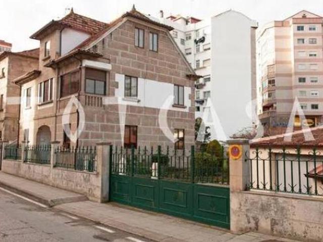 Chalet en venta en Vigo