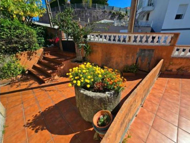 Chalet en venta en Grileira, Vigo