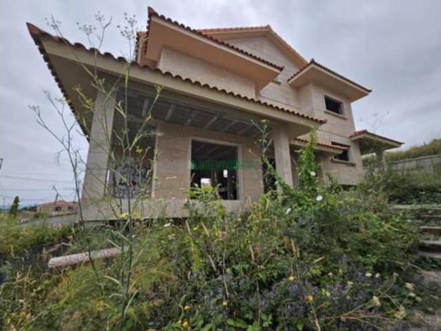 Chalet en venta en Os Liñares, Vigo