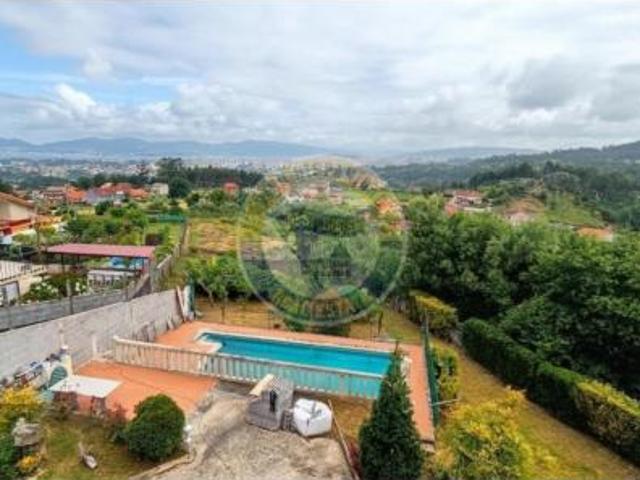 Chalet en venta en Coruxo, Vigo