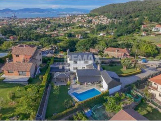 Chalet en venta en Saiáns, Vigo