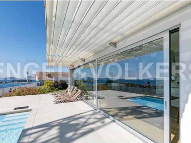 Chalet en venta en O Silval, Vigo