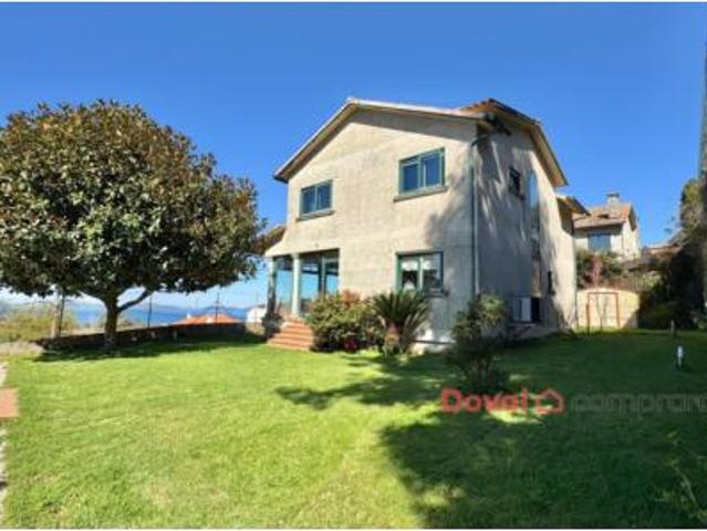 Chalet en venta en Saiáns, Vigo