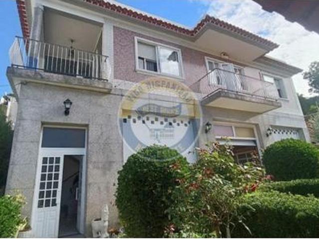 Chalet en venta en Peinador, Vigo