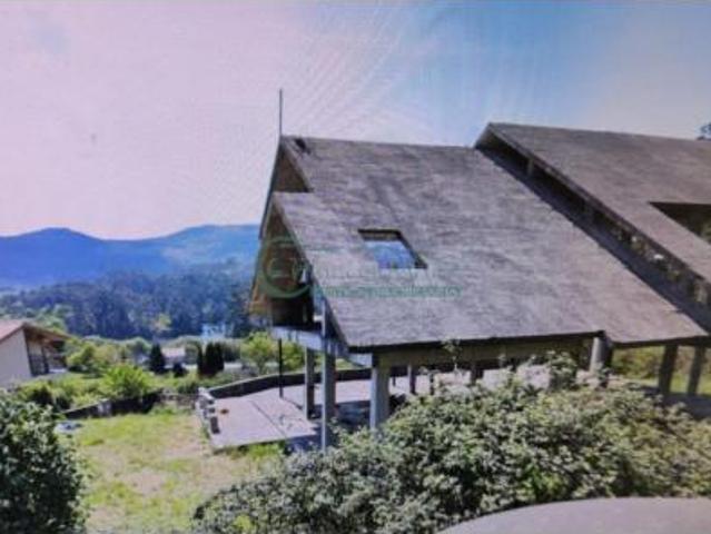 Chalet en venta en Zamáns, Vigo
